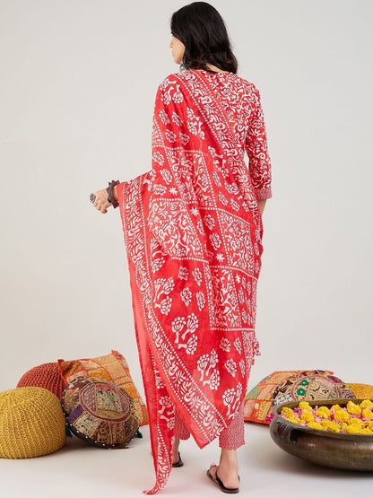Dhiyona IE Floral Printed Thread Work Straight Kurta with Trousers & Dupatta
