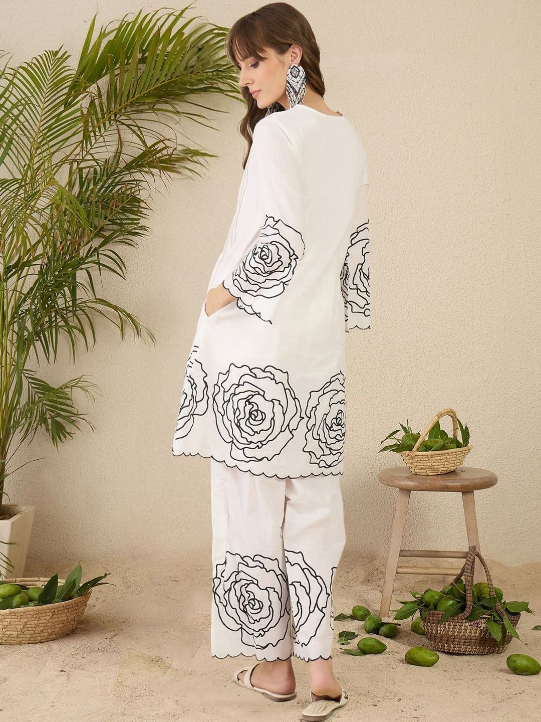 Women Floral Printed Pleated Thread Work Pure Cotton Kurta with Trousers