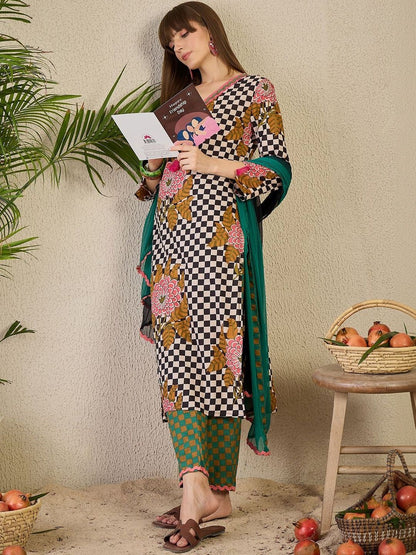 Women Printed Regular Thread Work Pure Cotton Kurta with Trousers & With Dupatta