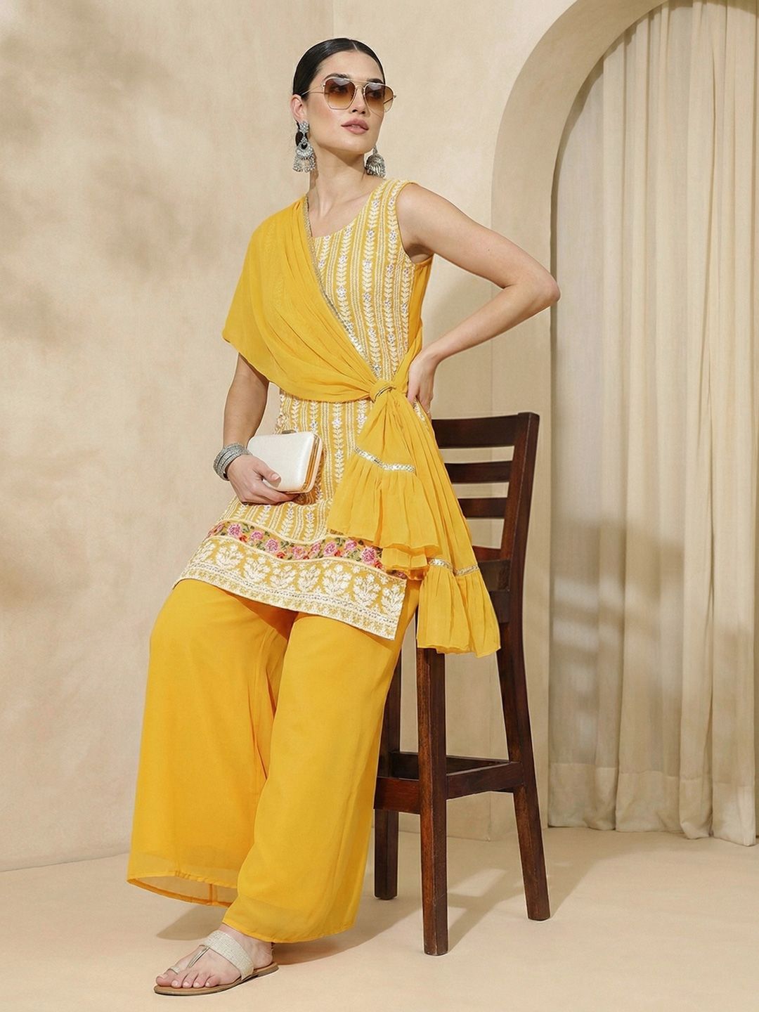 Dhiyona CH Women Ethnic Motifs Regular Thread Work Kurta with Palazzos & With Dupatta