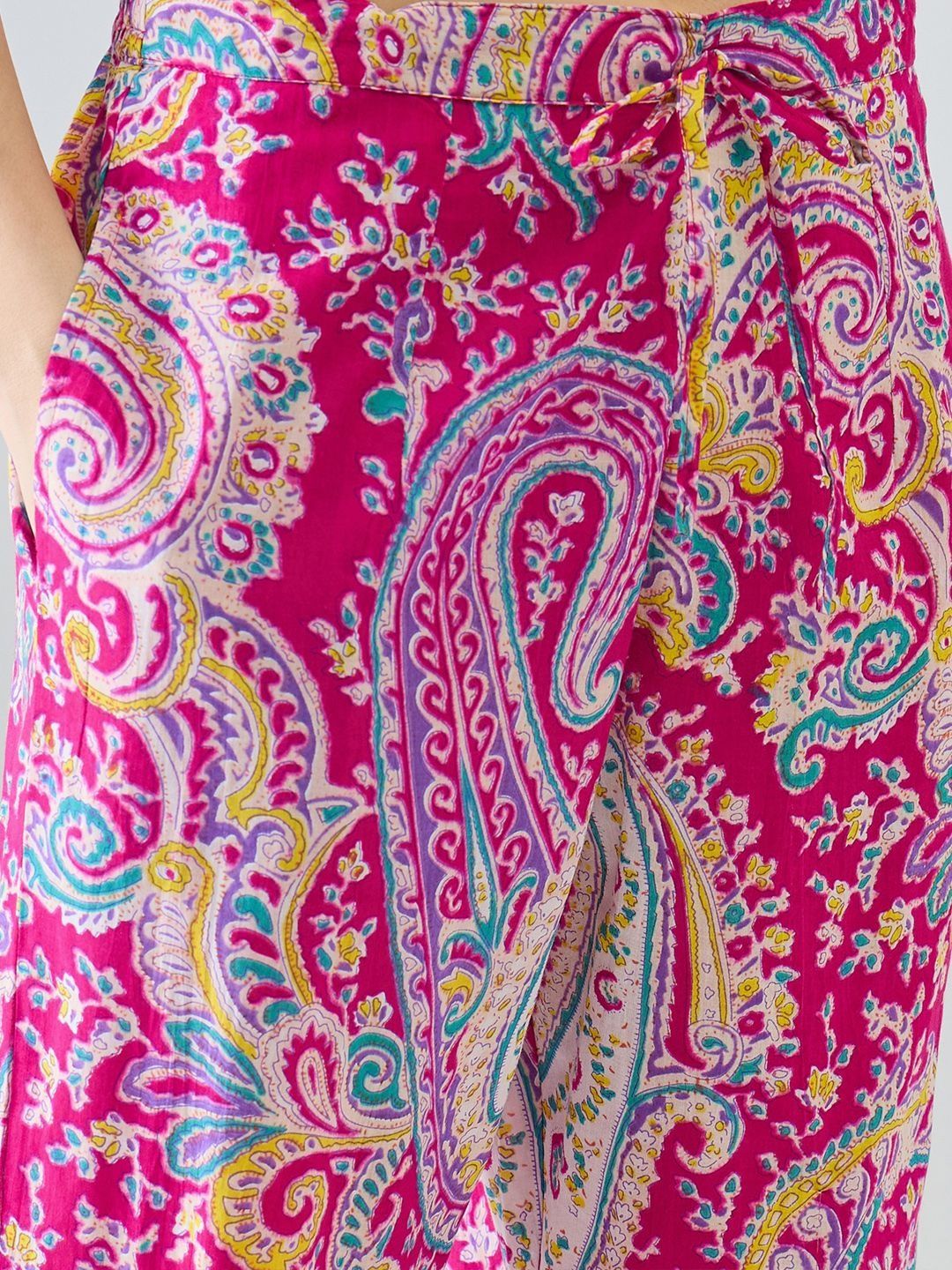 Women Paisley Printed Regular Pure Cotton Kurta with Trousers