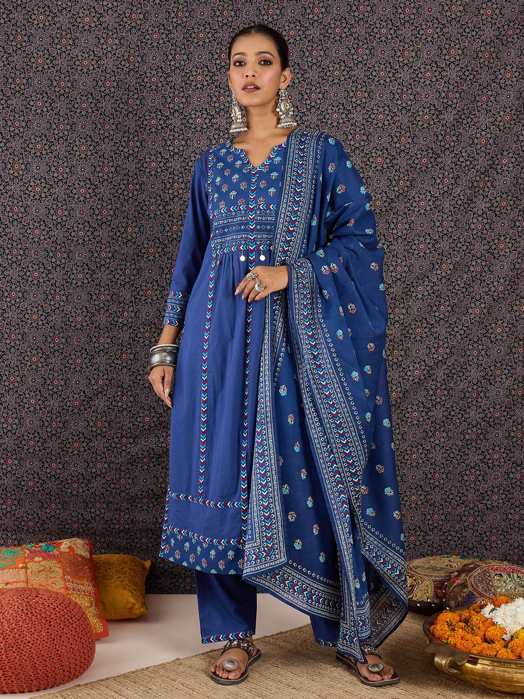 Women Ethnic Motifs Printed Regular Pure Cotton Kurta with Trousers & With Dupatta