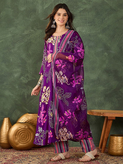 Dhiyona KL Women Floral Printed Tiered Kurta with Trousers & With Dupatta