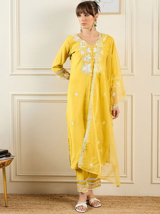 Dhiyona IE Floral Embroidered V-Neck Thread Work Straight Kurta With Trousers & Dupatta