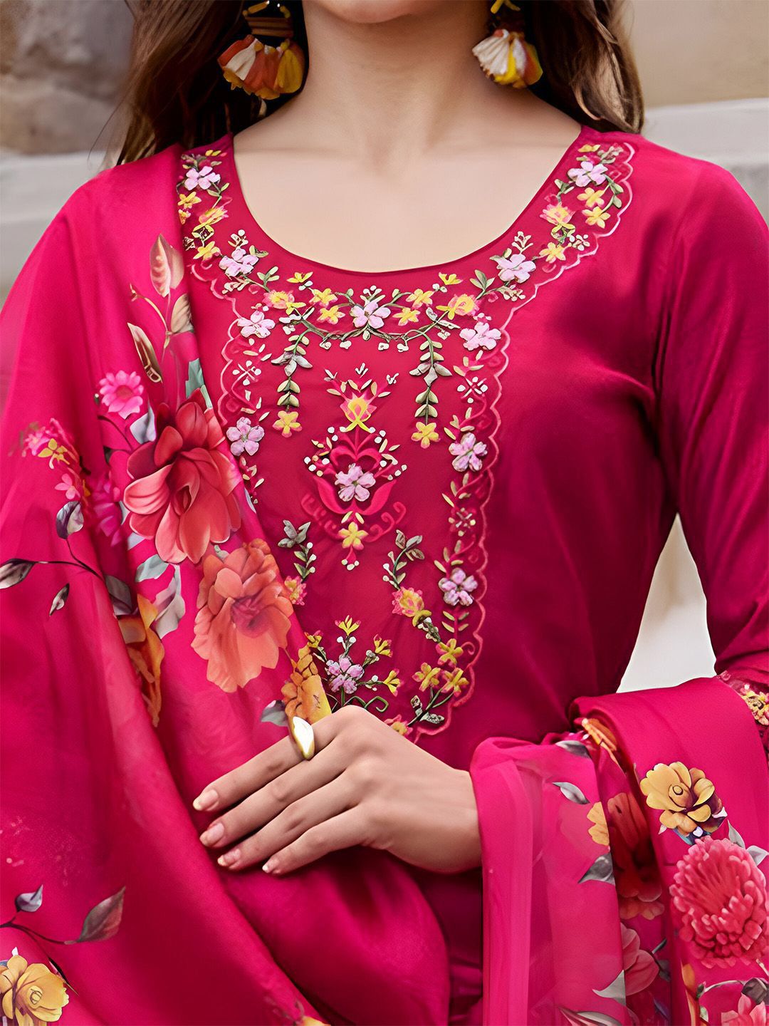 Dhiyona VA Women'sFloral Yoke Design Thread Work Straight Kurta With Trouser And Dupatta