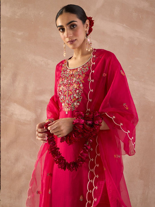 Floral Embroidered Straight Thread Work Kurta With Trousers & With Dupatta