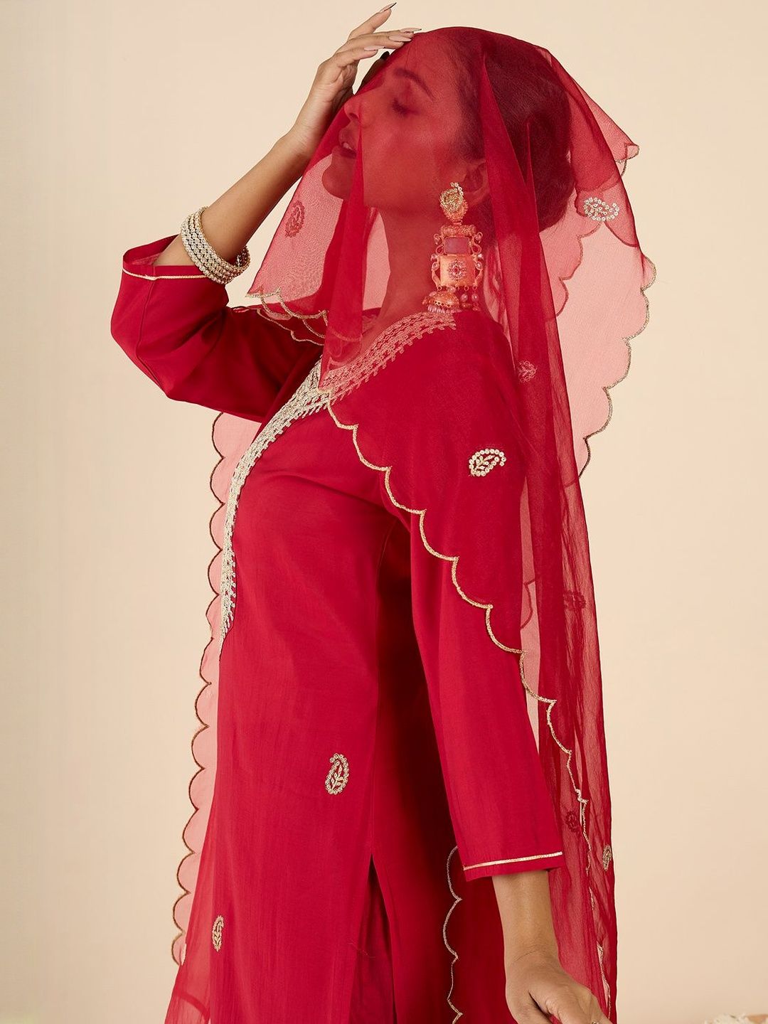 Women Ethnic Motifs Embroidered Regular Thread Work Kurta with Trousers & With Dupatta