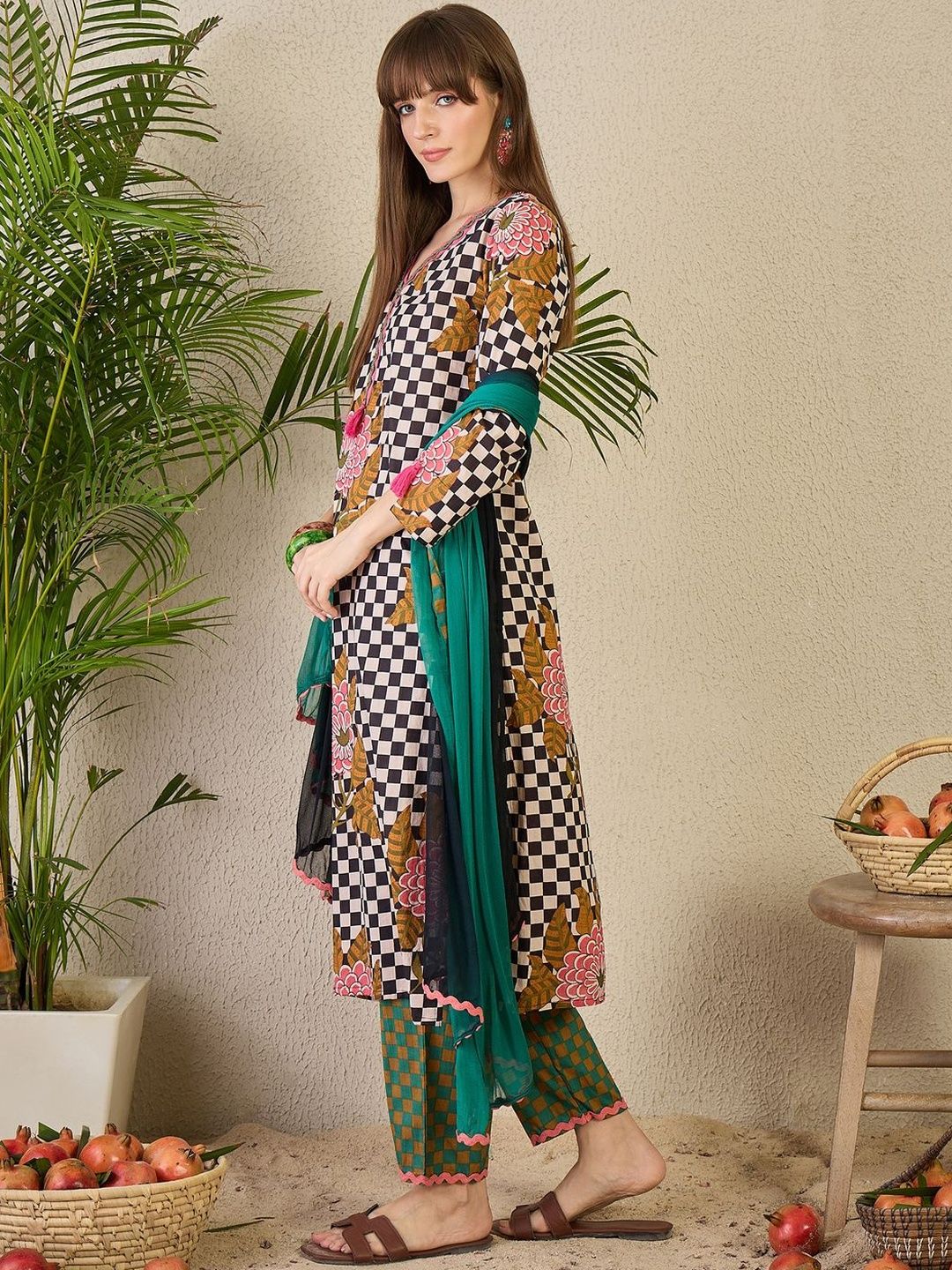 Women Checked Printed Cotton Kurta with Trousers & Dupatta