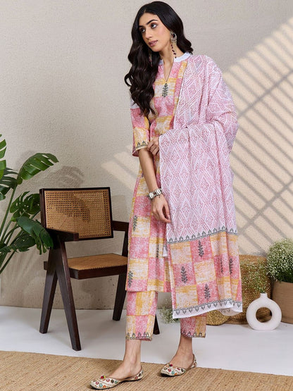 Women Printed Regular Pure Cotton Kurta with Trousers & With Dupatta