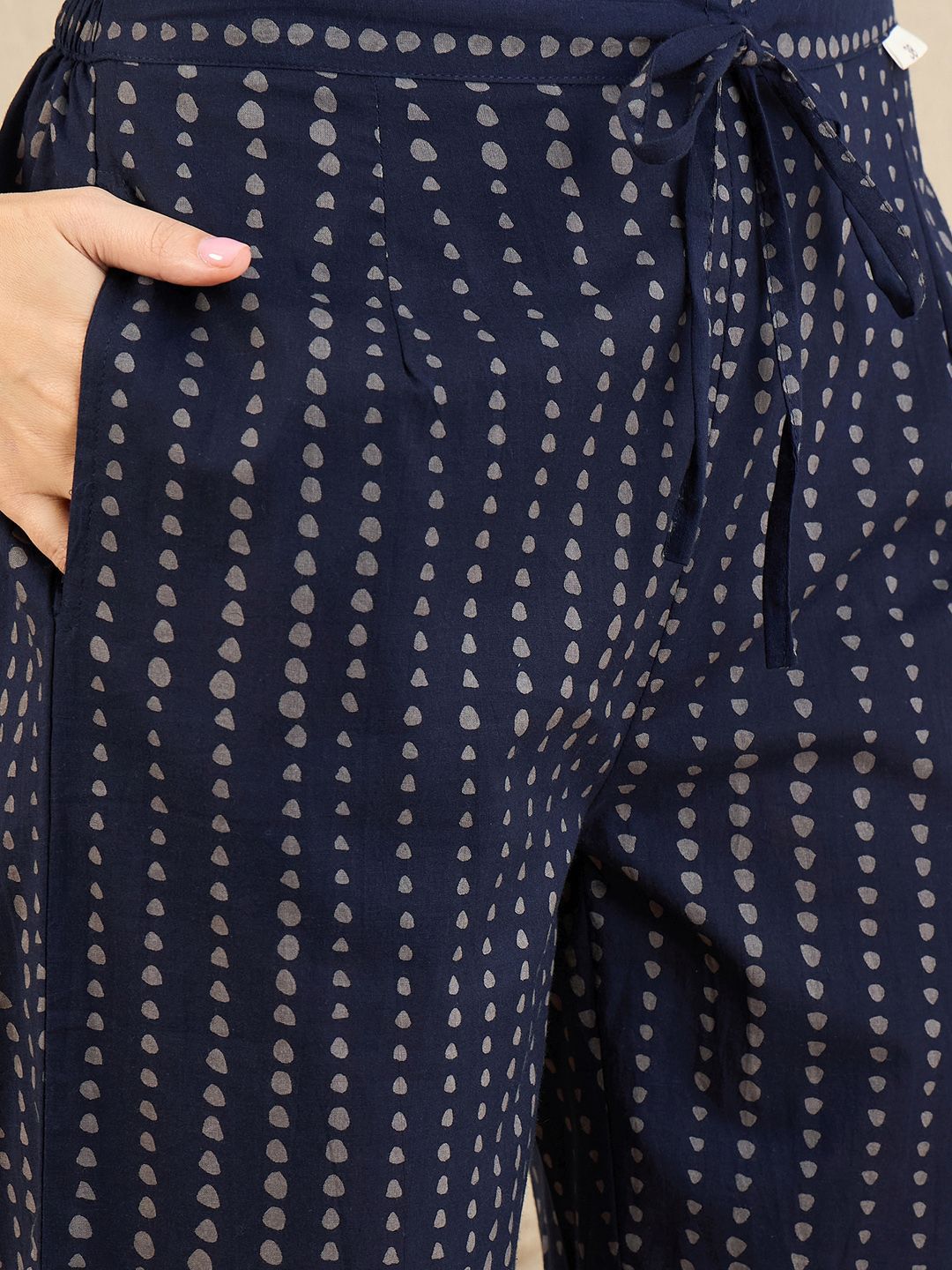 Dhiyona IE Floral Printed Pure Cotton Straight Kurta With Trousers & Dupatta