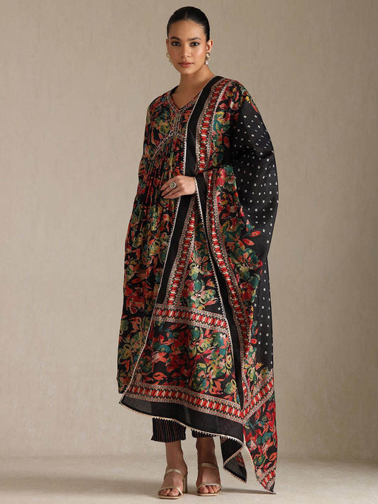Dhiyona SO Women's Women Floral Printed Regular Zardozi Kurta with Trousers & Dupatta