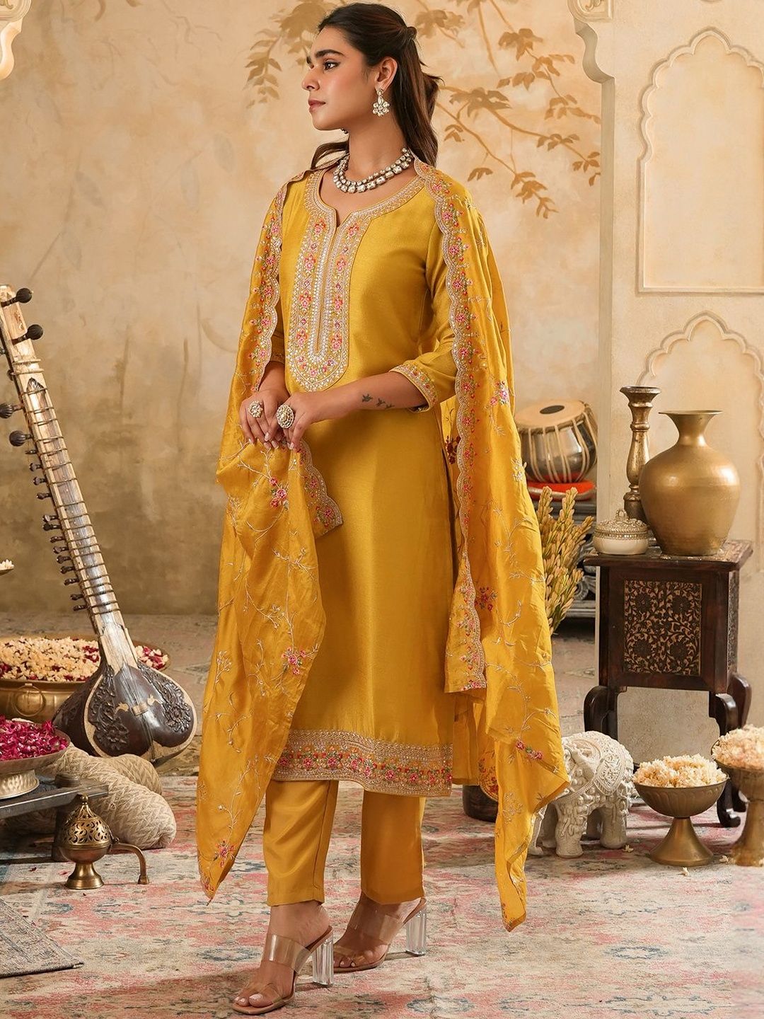 Women Ethnic Motifs Embroidered Regular Thread Work Kurta with Trousers & Dupatta