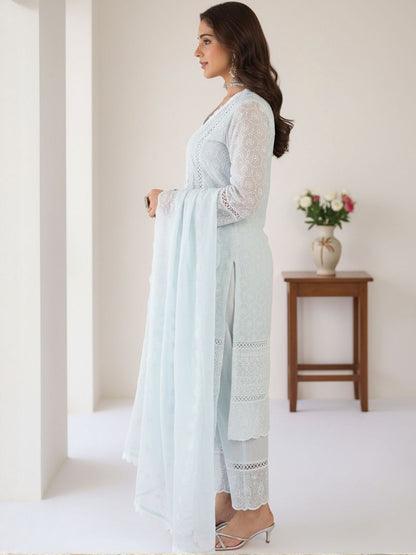 Ethnic Motifs Embroidered Chikankari Pure Cotton Kurta With Trousers & Dupatta