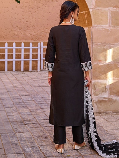 Women Ethnic Motifs Embroidered Regular Thread Work Pure Cotton Kurta with Trousers & With Dupatta