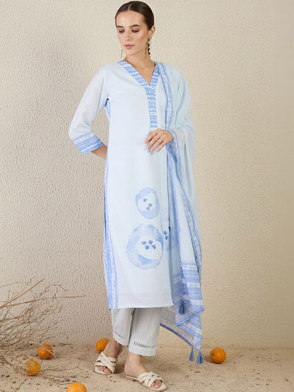 Women Dyed Regular Linen Kurta with Trousers & With Dupatta