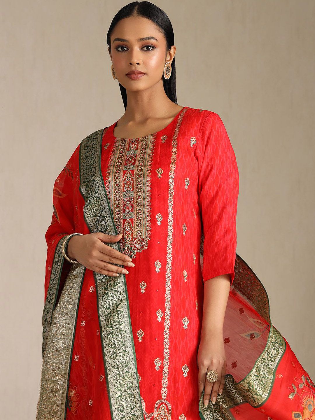 Dhiyona SO Women's Women Printed Beads and Stones Kurta Sets With Dupatta