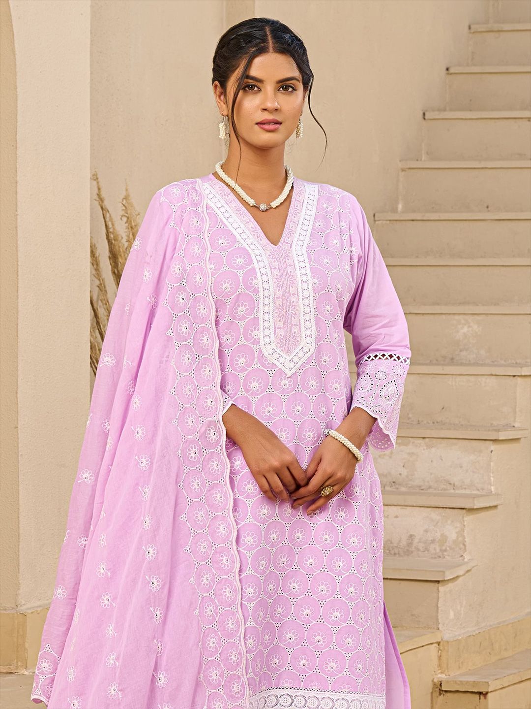 Dhiyona IE Floral Embroidered V-Neck Thread Work Pure Cotton Kurta With Trousers & Dupatta