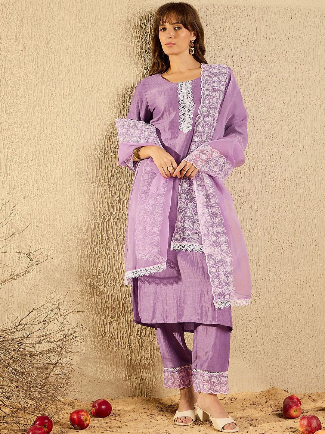 Dhiyona IE Floral Embroidered Straight Kurta With Trousers & Dupatta