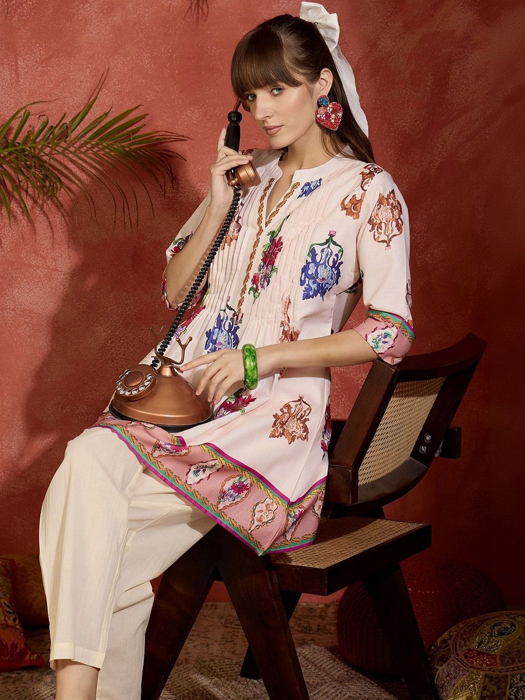 Women Floral Printed Regular Thread Work Pure Cotton Kurta with Trousers