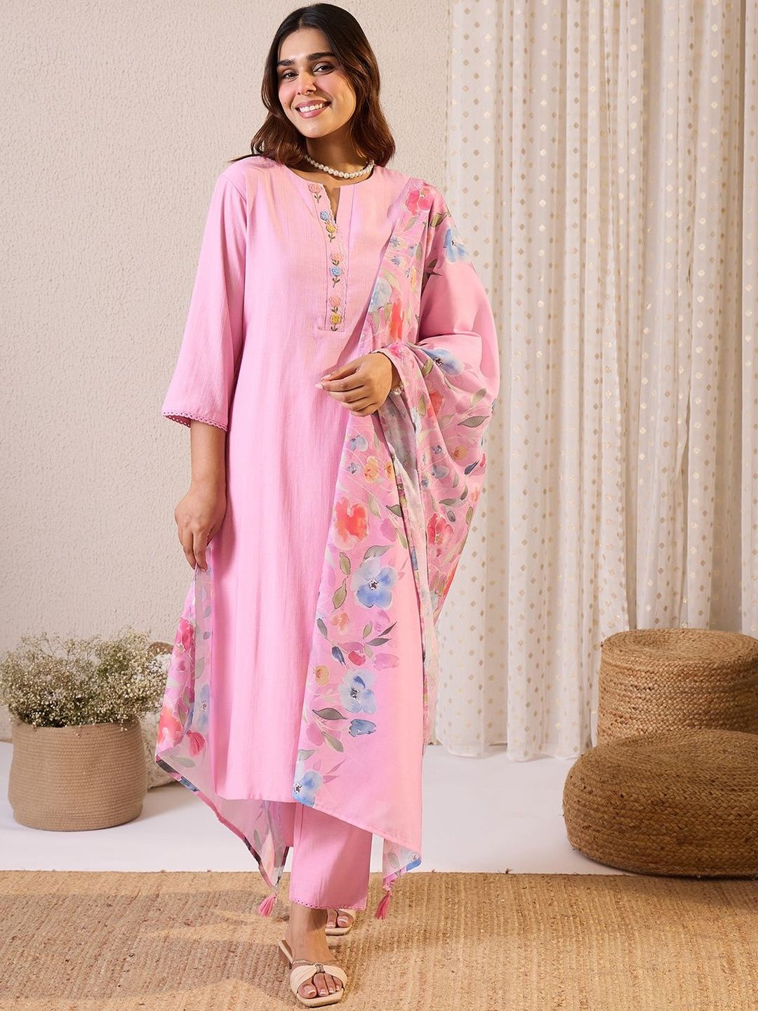 Women Floral Embroidered Kurta with Trousers & Dupatta
