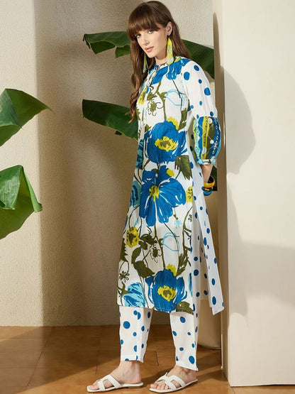 Women Floral Printed Cotton Kurta with Trousers
