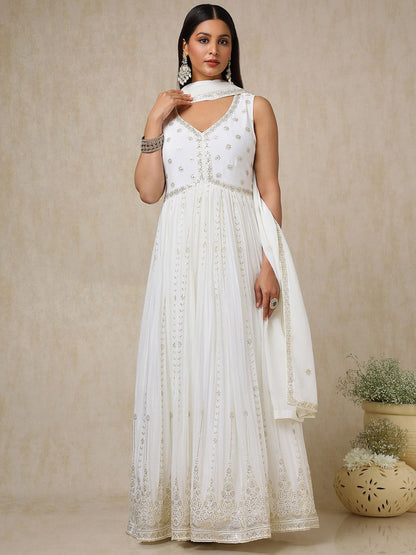Dhiyona SO Women's Women Floral Embroidered Empire Sequinned Kurta with Churidar & With Dupatta