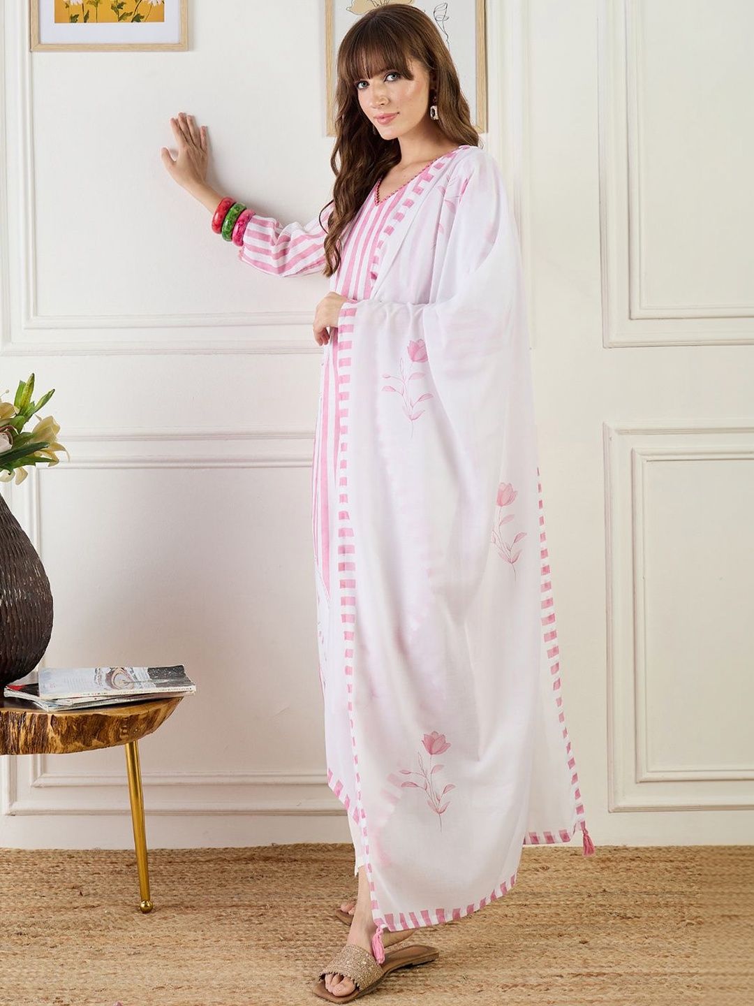 Women Striped Regular Thread Work Linen Kurta with Trousers & With Dupatta