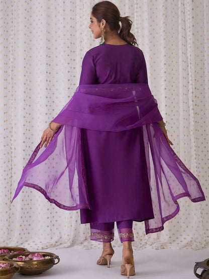 Women Ethnic Motifs Embroidered Anarkali Kurta with Trousers & Dupatta