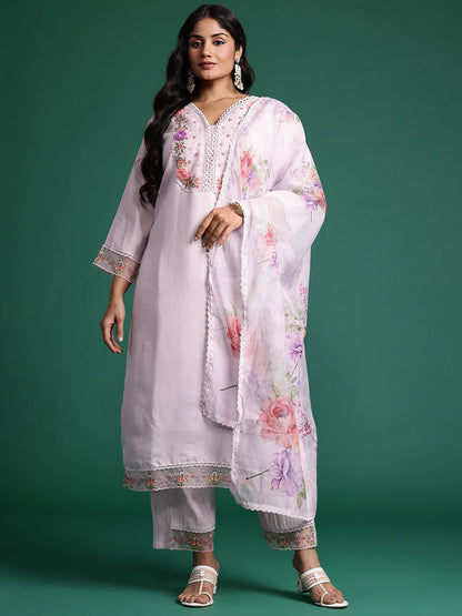 Dhiyona IE Plus Size Floral Embroidered Beads & Stones Kurta with Trousers & With Dupatta