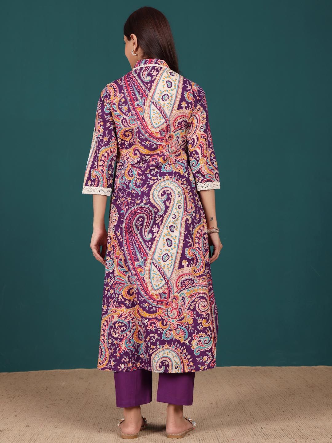 Dhiyona VA Women's Paisley Printed Regular Pure Cotton Kurta with Trousers