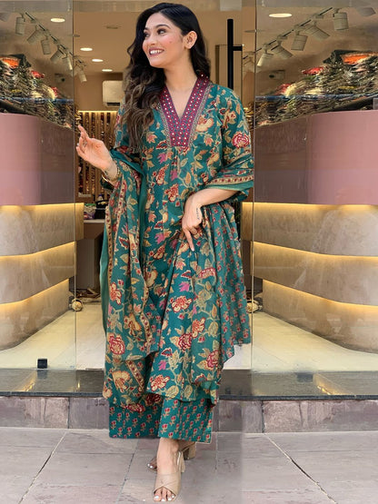 Dhiyona KL Women Floral Printed V-Neck Anarkali Kurta with Palazzos & Dupatta