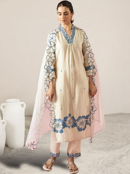 Women Floral Embroidered Regular Thread Work Kurta with Trousers & With Dupatta