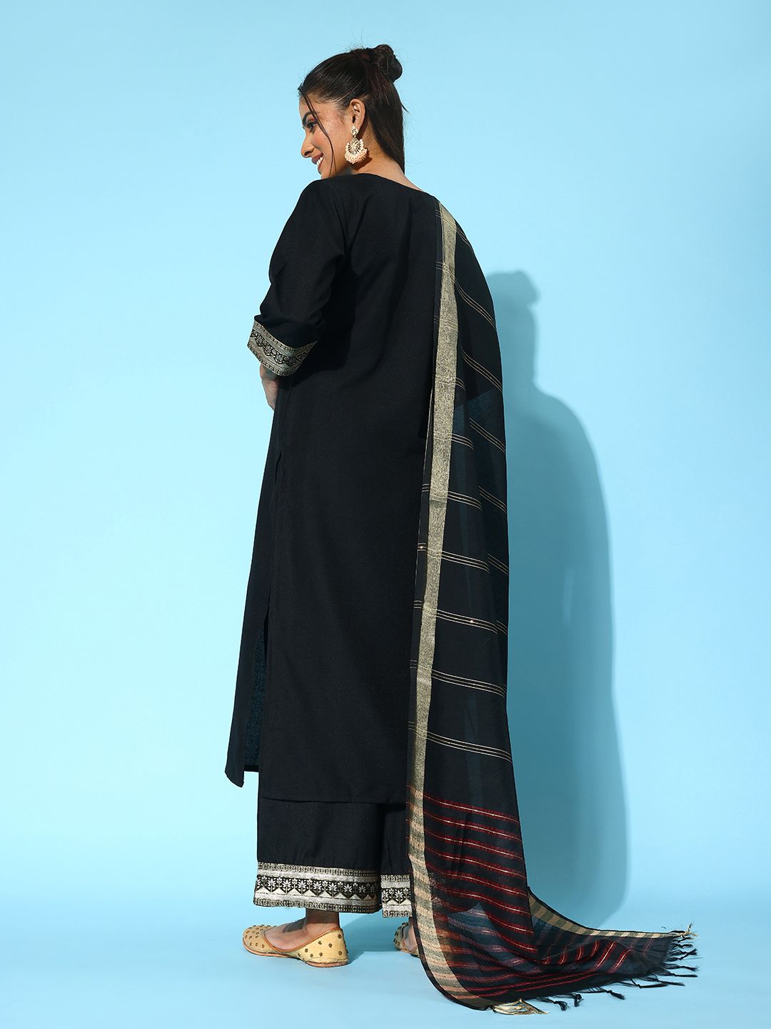 Dhiyona IE Women Ethnic Motifs Yoke Design Regular Kurta with Palazzos & With Dupatta