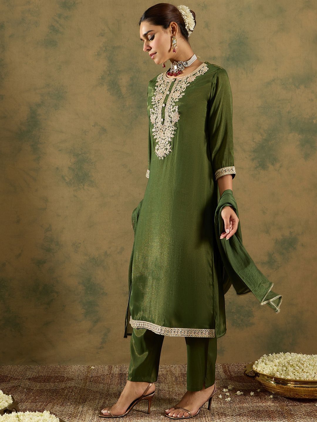 Ethnic Motifs Zari Embroidered Kurta with Trouser & Dupatta