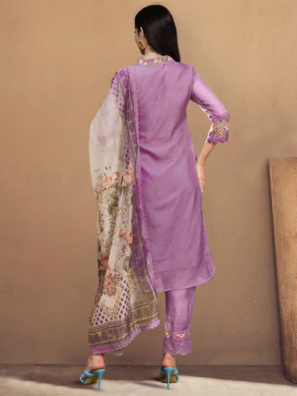 Dhiyona IE Women Floral Embroidered Regular Thread Work Kurta with Trousers & With Dupatta