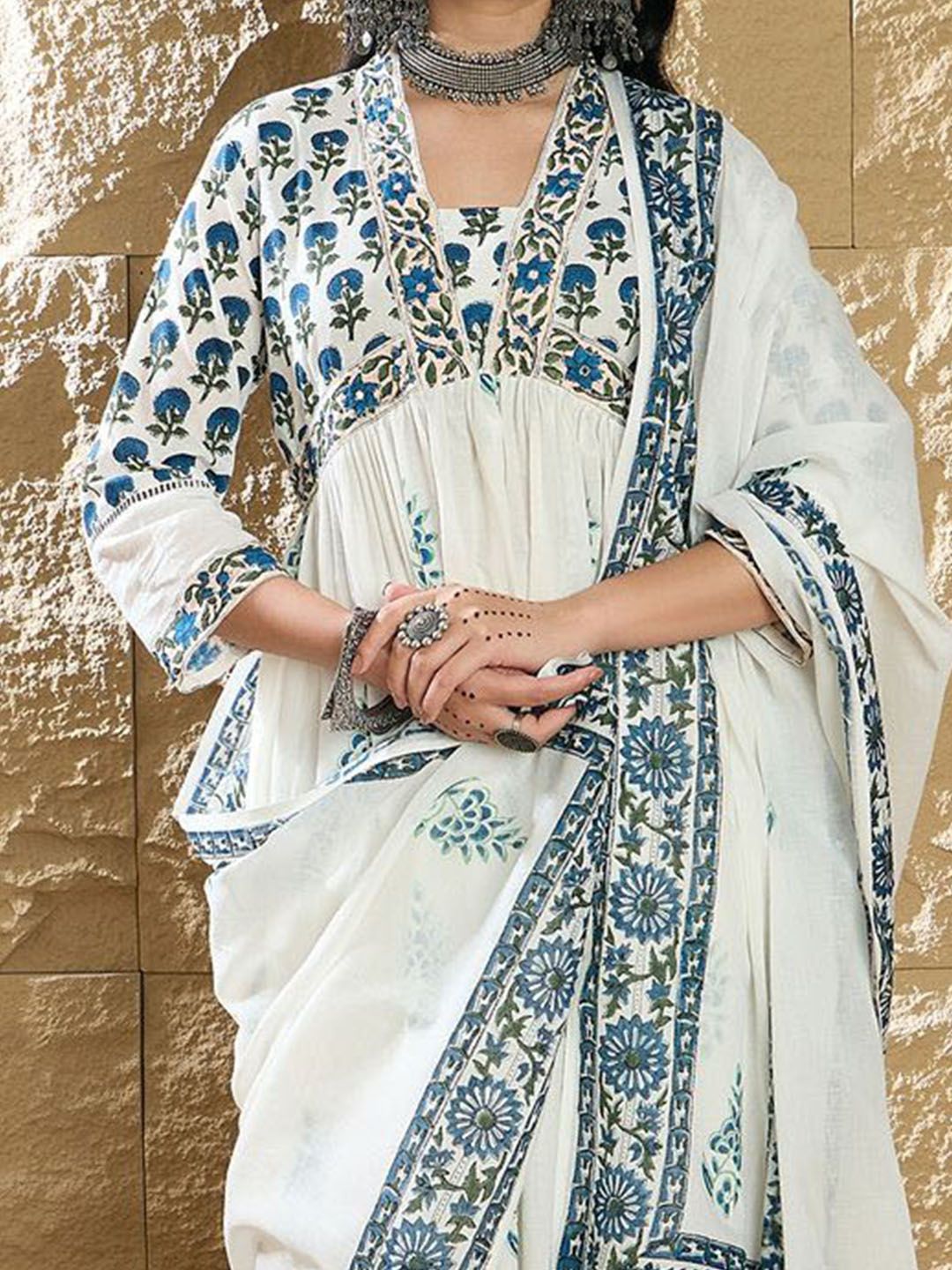 Women Printed Empire Pure Cotton Kurta with Trousers & With Dupatta