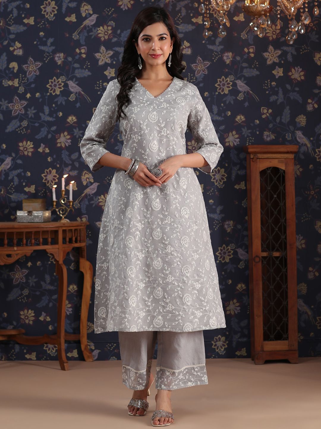 Dhiyona PD Women Floral Embroidered V Neck Sequinned A-Line Kurta With Palazzos