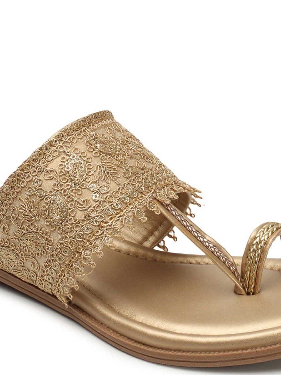 Dhiyona AK Gold-Toned Ethnic Embellished One Toe Flats
