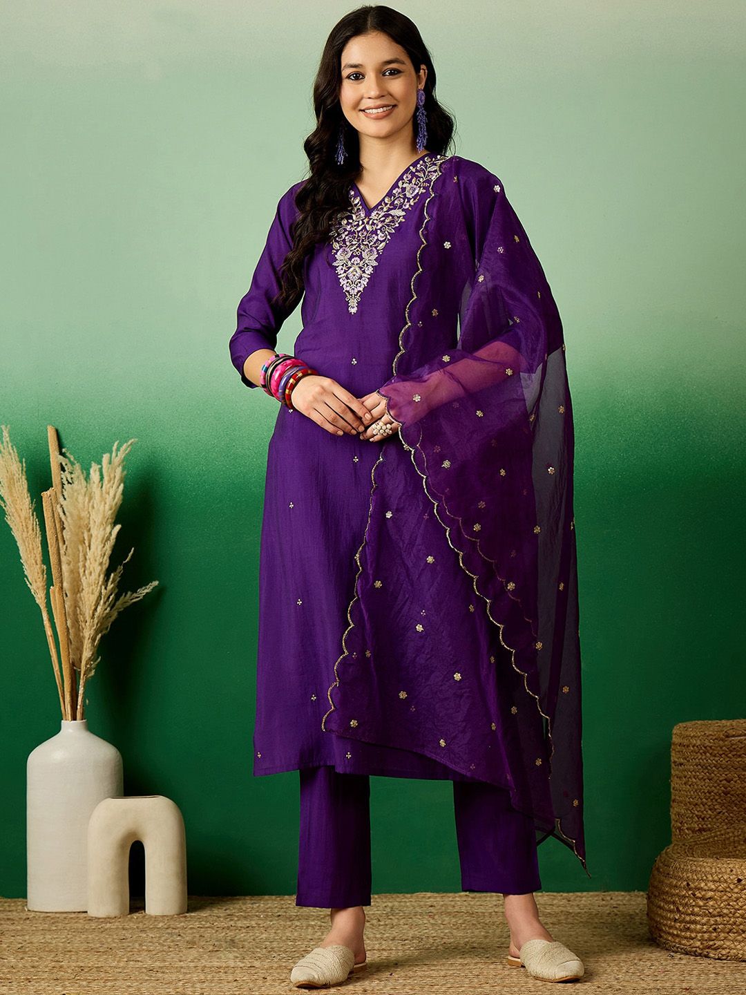 Dhiyona SN Women's Purple Floral Embroidered V-Neck Sequinned Straight Kurta With Trouser & Dupatta