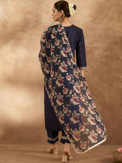 Women Ethnic Motifs Embroidered Regular Kurta with Trousers & With Dupatta