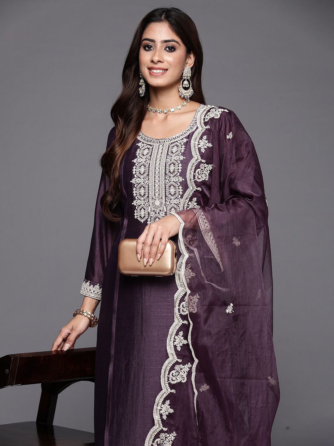 Embroidered Round Neck Three-Quarter Sleeves Sequinned Kurta Set