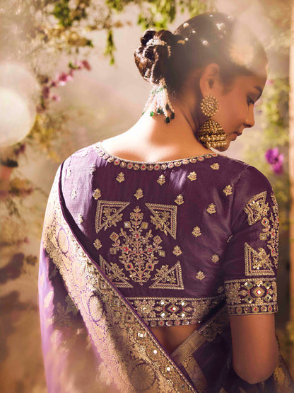 Dhiyona KM Women Lavender Silk Saree