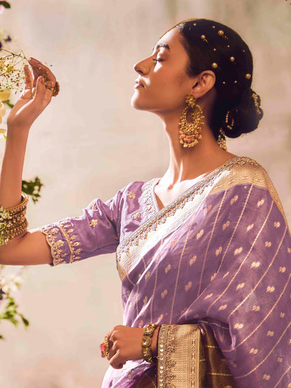 Dhiyona KM Women Lavender Silk Saree
