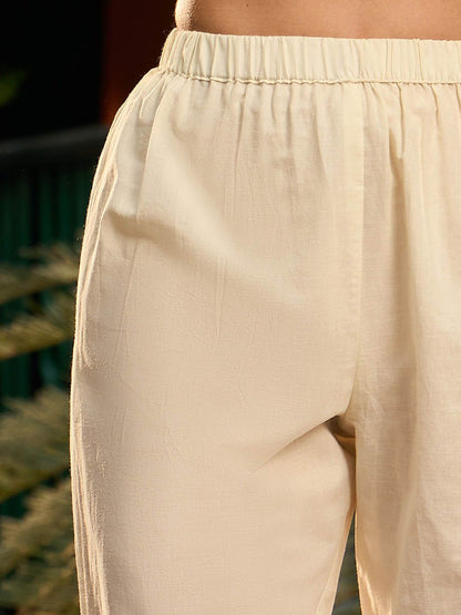 Floral Embroidered Regular Thread Work Pure Cotton Kurta with Trousers & Dupatta