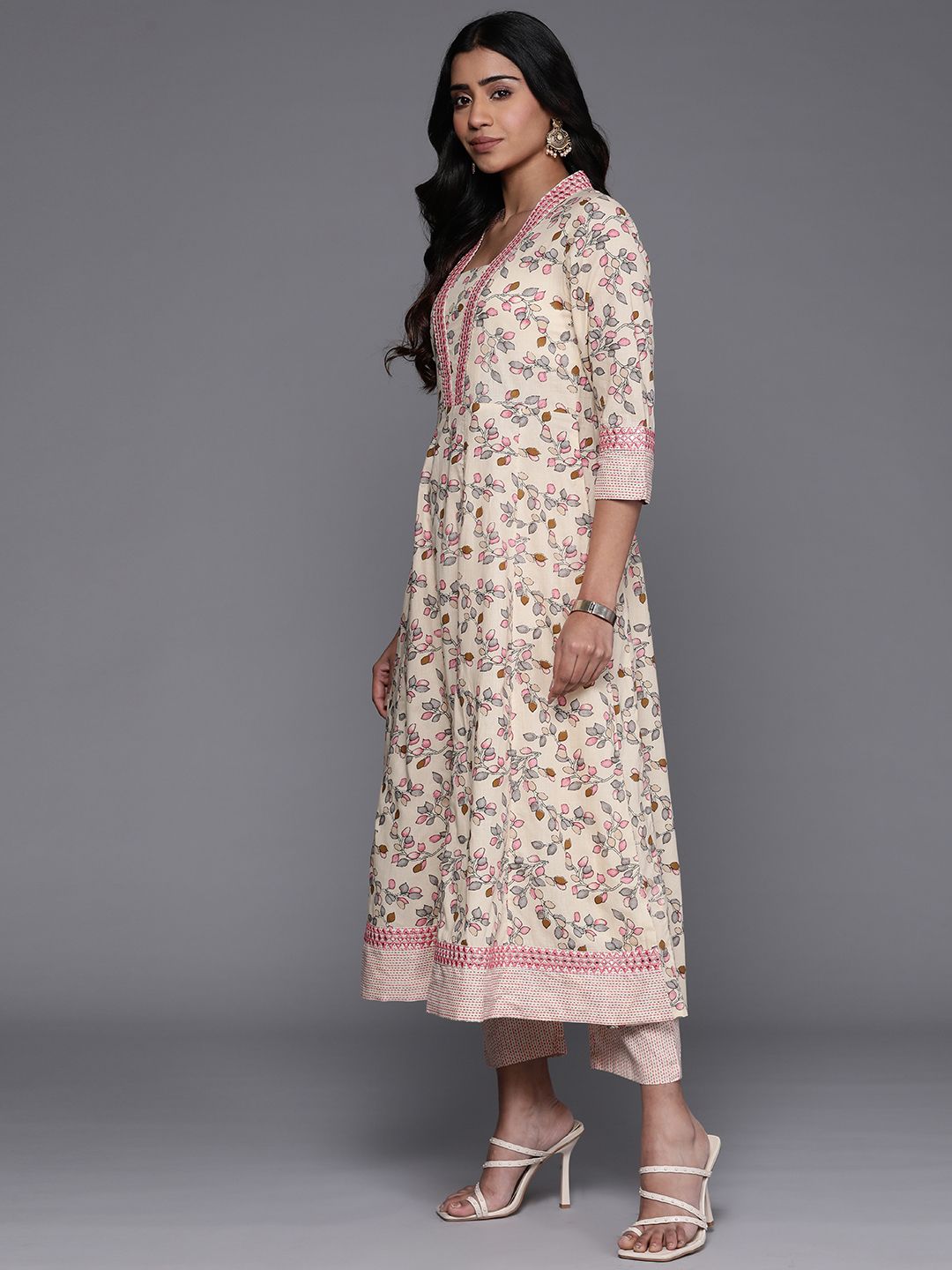 Dhiyona VA Women'sFloral Printed Mirror Work Pure Cotton Kurta with Trousers & Dupatta