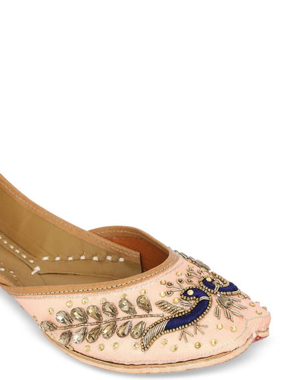 Dhiyona AK Women Rose Gold Coloured Ethnic Embellished Mojaris