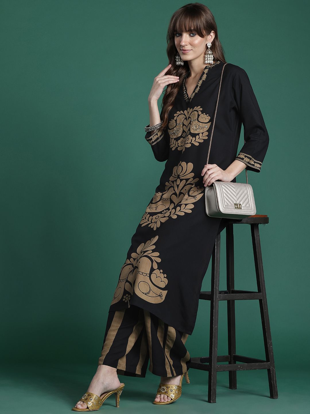 Ethnic Motifs Printed Thread Work Kurta with Palazzos
