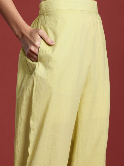 Floral Embroidered Thread Work Linen Kurta with Trousers & With Dupatta