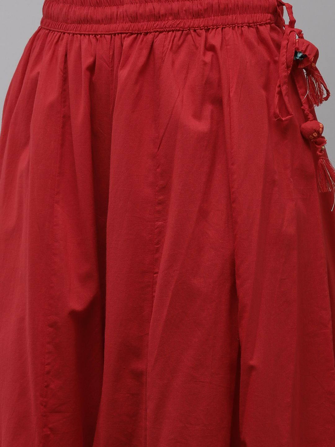 Dhiyona IS Women's Women Red Bandhani Embroidered Regular Aari Work Pure Cotton Kurta with Sharara & With Dupatta
