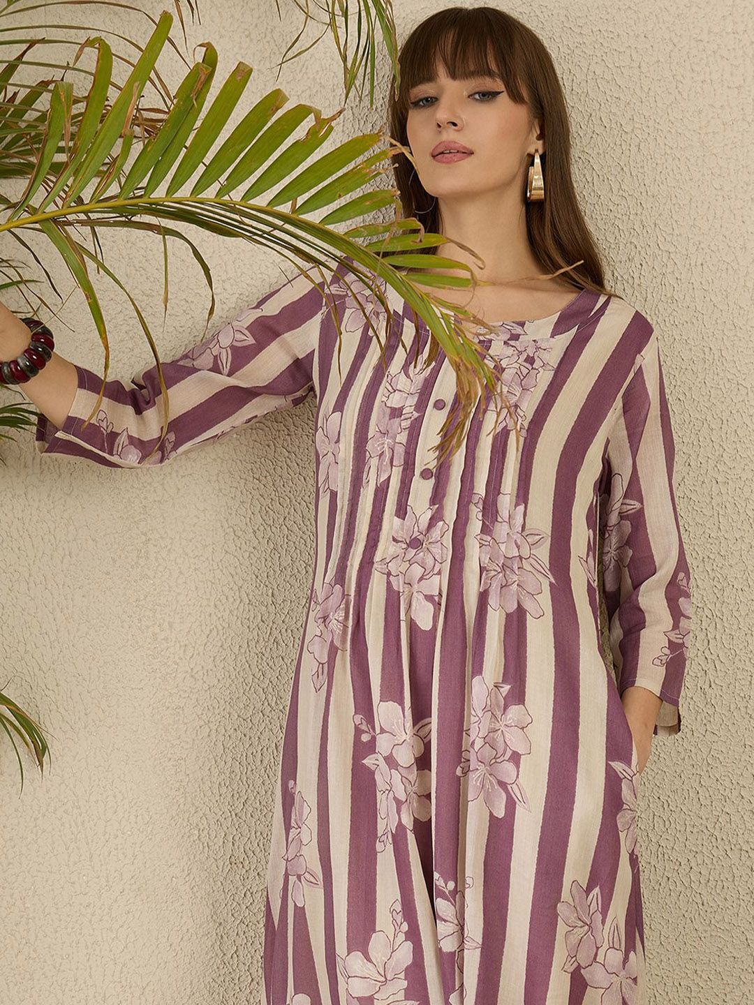 Floral Screen Printed Notch Neck A-Line Pure Cotton Kurta With Trousers